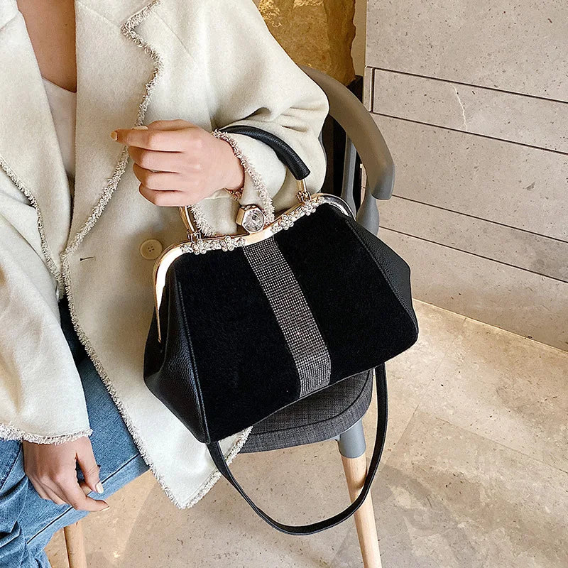 Lady handbags 2025 new set auger fashionable joker imitation horsehair atmosphere one shoulder clip with the bag in bag