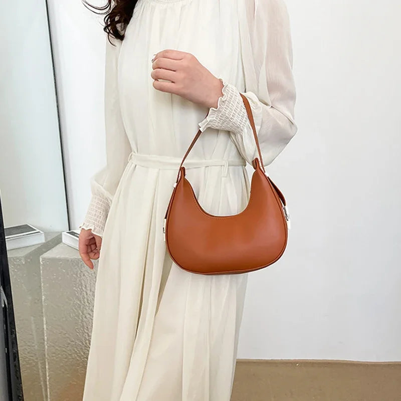 Fashion PU Leather Underarm Bags Women Clutch Handbags Single Shoulder Bag Ladies Trendy SimpleBag Female Totes