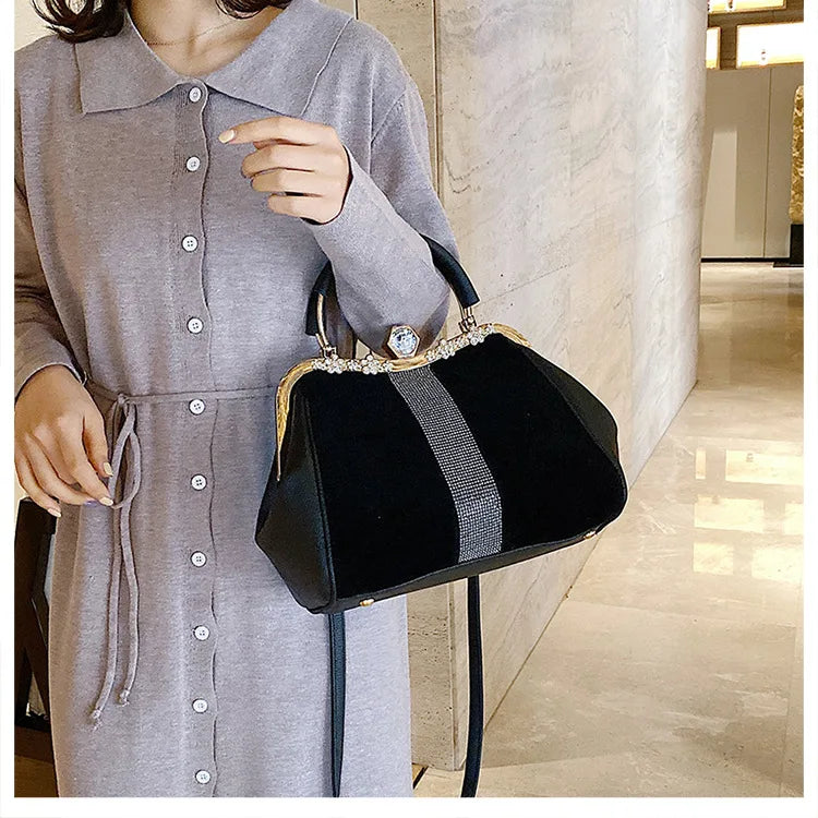 Lady handbags 2025 new set auger fashionable joker imitation horsehair atmosphere one shoulder clip with the bag in bag
