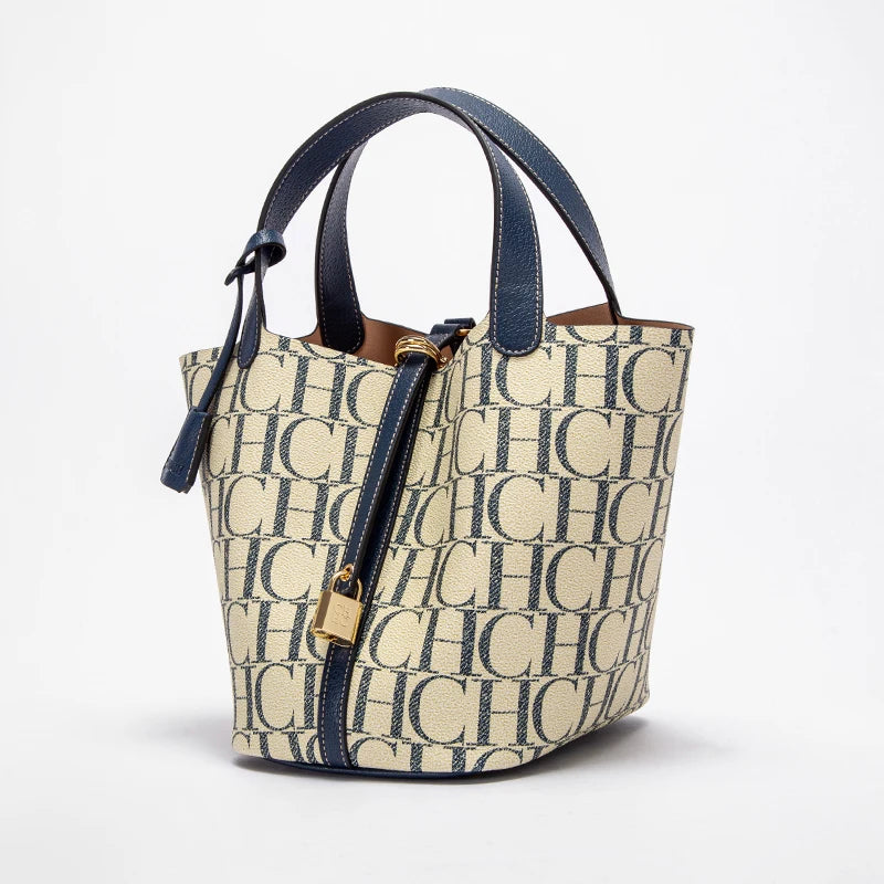 Exquisite Workmanship Women's Handbags Fashionable Versatile Letters Printed Open Pocket Design large Capacity