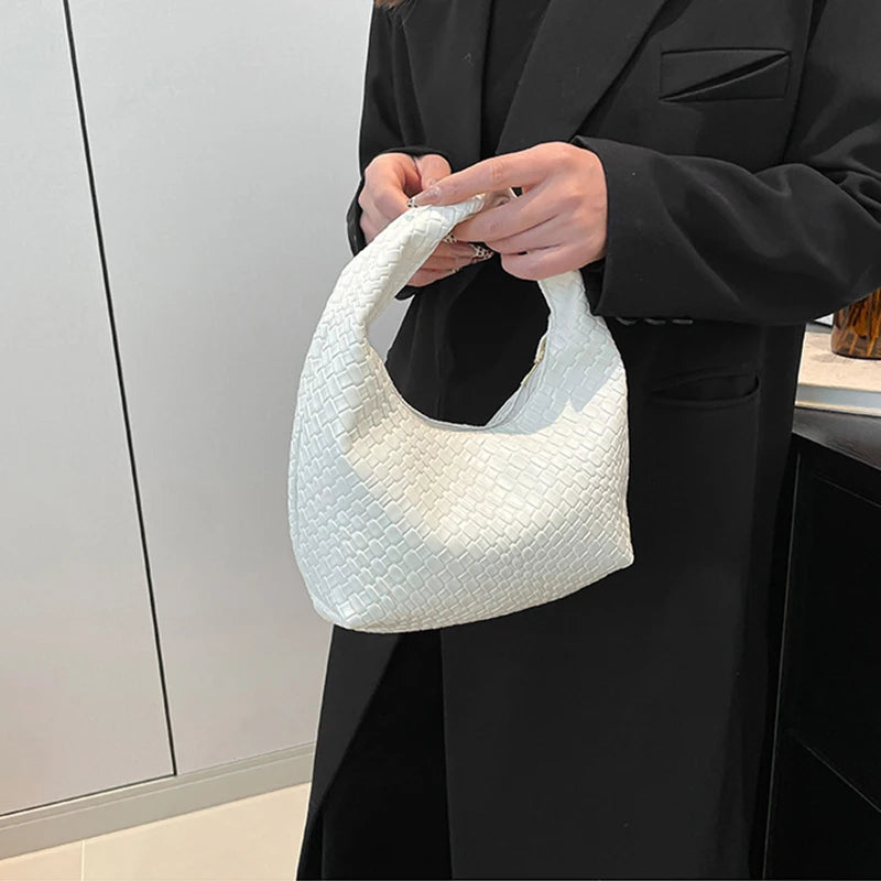 Fashion Pu Weave Bag Red Purse Underarm Bag Fashionable Crescent Mobile Phone Purse and Handbags For Women
