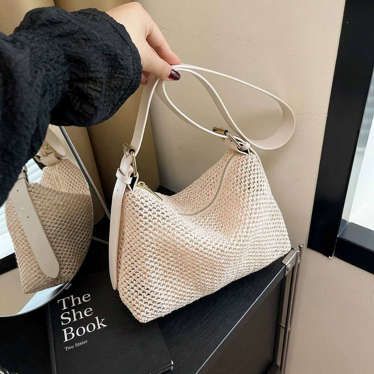 Handbags handbags for women luxury handbags for women Summer niche high sense one shoulder grass woven bag girl 2025