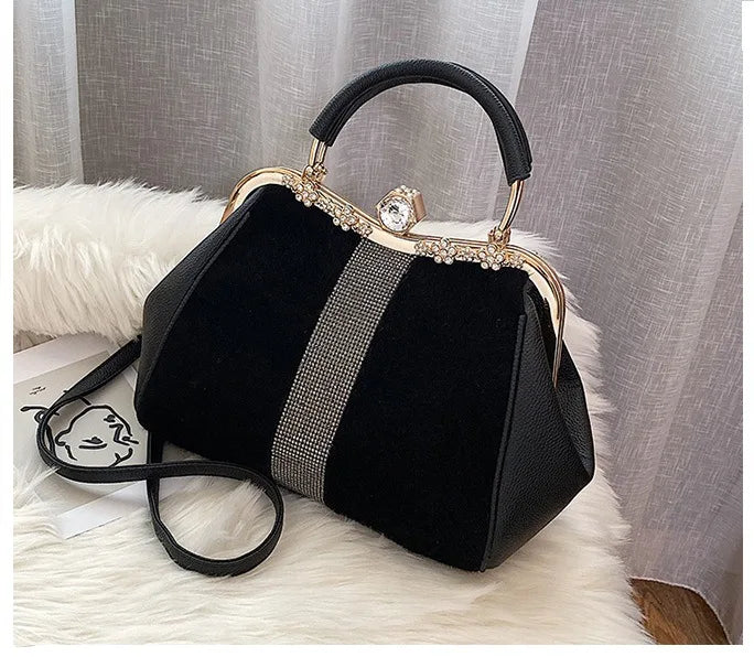 Lady handbags 2025 new set auger fashionable joker imitation horsehair atmosphere one shoulder clip with the bag in bag