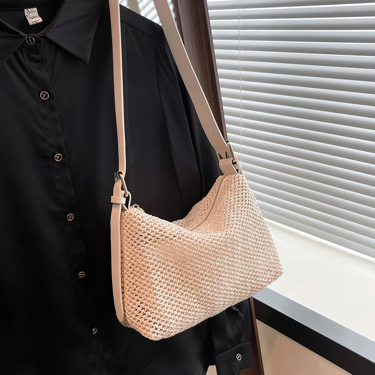 Handbags handbags for women luxury handbags for women Summer niche high sense one shoulder grass woven bag girl 2025