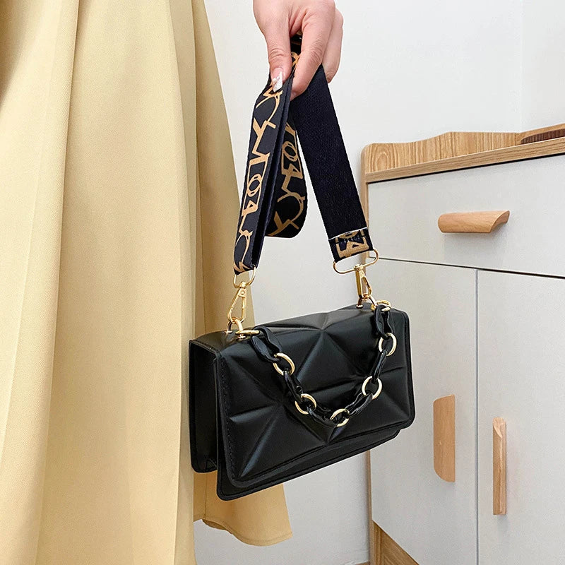 Fashion Women Shoulder Bag Handbags PU Leather Flap Female Large Capacity Metal Chain Casual Crossobdy Clutch Pouch