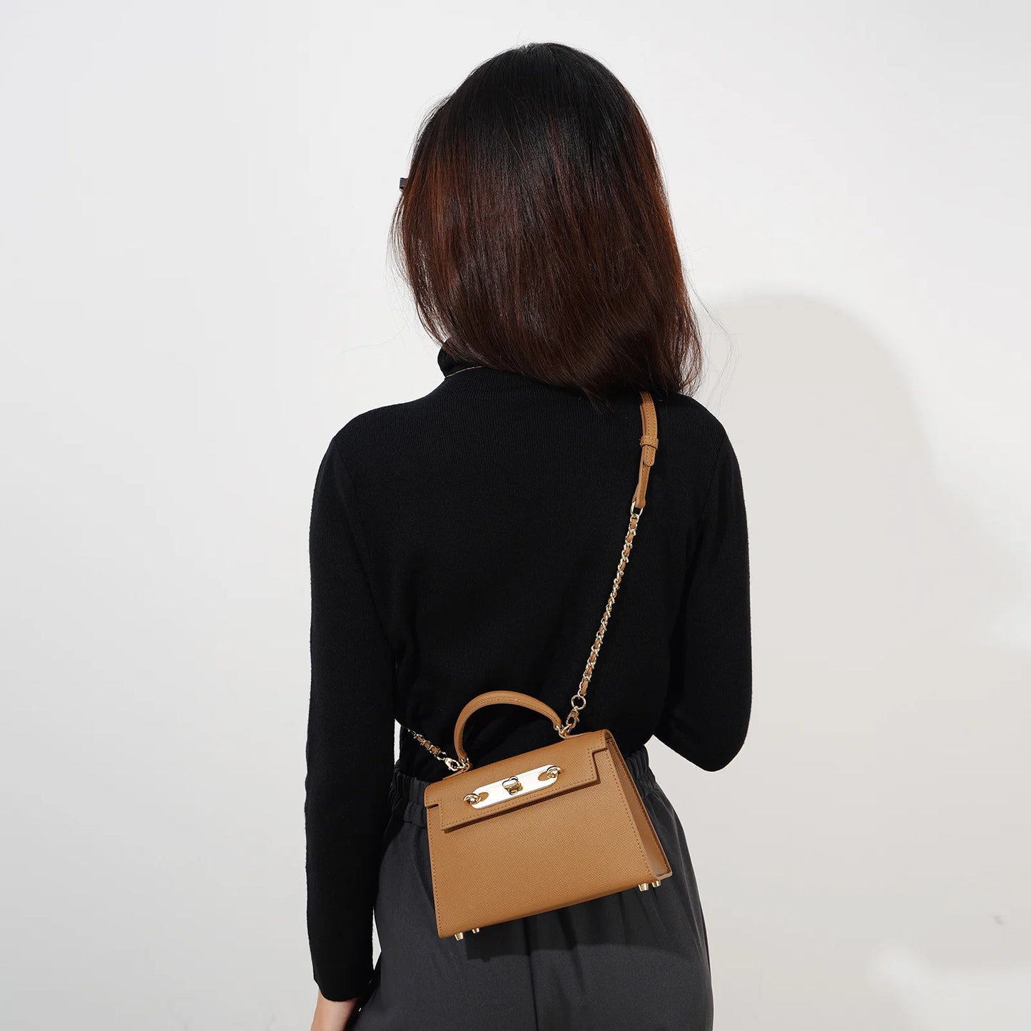 Hot Sell Ladies Luxury Bags Classical Women Handbags Small Size Chain Shoulder Bags Handbags For Women